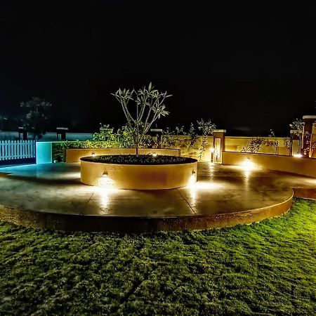 Villa At Lonavala - Saga Montana ภายนอก รูปภาพ
